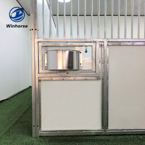 Seau d'alimentation <span class=keywords><strong>pour</strong></span> <span class=keywords><strong>chevaux</strong></span> <span class=keywords><strong>en</strong></span> acier inoxydable et <span class=keywords><strong>en</strong></span> aluminium, léger, mangeoire d'écurie, nettoyage et montage pratiques, utilisation <span class=keywords><strong>en</strong></span> extérieur dans les boxes à <span class=keywords><strong>chevaux</strong></span> - Product Image 1