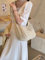 Sac Hobo au Crochet pour Femme, Sac à Bandoulière en Coton Tressé Ouvert, Fourre-tout à Rabat avec Bouton Perlé et Motif Treillis, Sac Style Parisien