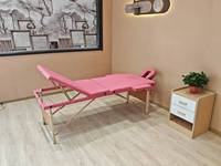 Lit de massage pliable et portable pour salon de beauté, style moderne, réglable, en bois, pour thérapie faciale et cils, haute densité, idéal pour hôtels - Vente chaude