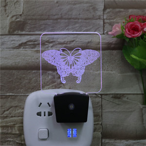 Lampade da notte per animali con Design a farfalla per lampada da parete a LED con sensore di luce Plug-IN per camera da letto per <span class=keywords><strong>bambini</strong></span> - Product Image 1