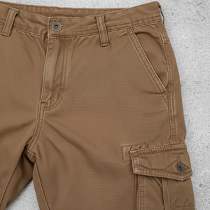 กางเกงขาสั้นคาร์โก้สีน้ำตาลลำลองสำหรับผู้ชายพร้อมกระเป๋าหลายช่อง - ชุดทำงานกลางแจ้งฤดูร้อนผ้าฝ้ายที่ทนทาน - Product Image 1