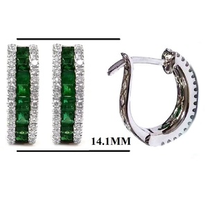 Boucles d'oreilles créoles en or blanc 18 carats avec diamants véritables et émeraudes, design vert tendance, taille brillant rond, pour femme, mariage - Product Image 2
