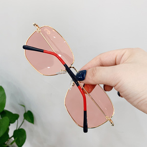 Nouvelles lunettes de soleil carrées en métal K3-3811, monture dorée, polarisées UV400, unisexe, design irrégulier, type 3, verres AC - Product Image 4