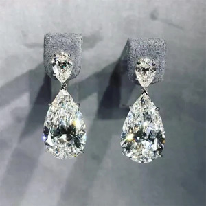 Orecchini Pendenti Scintillanti con Micro Pavé per Donne, Eleganti Gioielli da Orecchio per Feste Serali alla Moda - Product Image 4