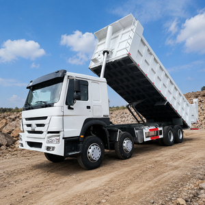 Camion Ribaltabile HOWO A7 8x4 Usato, Euro2, 392 CV, 25 CBM, Basso Consumo di Carburante, Guida a Destra, per Lavori di Trasporto di Minerali e Infrastrutture in Africa Orientale - Product Image 2