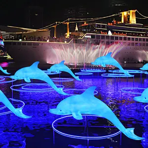 Kunden spezifische lebensgroße Glasfaser Requisiten riesige beleuchtete Harz Delphin Skulptur für die Anzeige