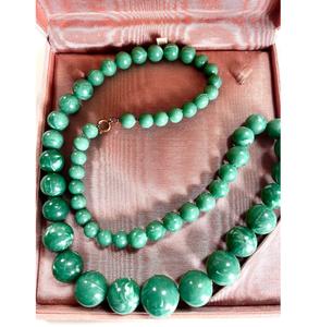 Collar de Resina Hecho a Mano con Diseño Artístico de Colgante, Joyería Ligera de Moda, Perfecta para Uso Diario, Atuendos Casuales y Festivos - Product Image 1