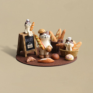 Adorno Pequeño y Lindo de Gato con Forma de Plátano, Regalo Creativo para Parejas y Amigos, Estilo Zakka - Product Image 1