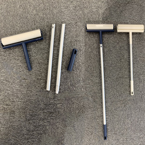 Tragbare lange Griff Papier klebrige wieder verwendbare Rollen Bürsten 60 Blatt Nachfüllen Boden reinigung Klebstoff Große Fussel rolle für Teppich - Product Image 2