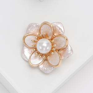 Broche Camélia en émail délicat et simple, en alliage, style Ins, avec fermoir à ardillon, bijou élégant <span class=keywords><strong>pour</strong></span> femme, idéal <span class=keywords><strong>pour</strong></span> les banquets et comme cadeau. - Product Image 3