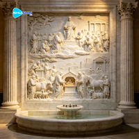 Fontaine murale en pierre antique, écologique, résistante à l'eau, design carré classique pour la décoration de jardin extérieur