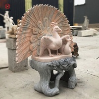 Sculpture de paon debout en marbre blanc, statue d'animal en pierre naturelle de luxe pour la décoration de jardin extérieur de grande taille HADUN