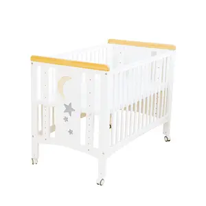 New Customized Pine Wood New Born Baby Beds Cribs with Safety Bed Fence