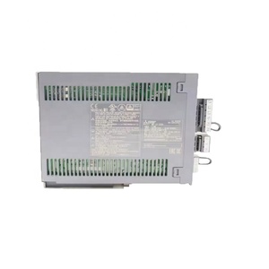 Unidad de Amplificador de Accionamiento MR-J4-350A para Fresadora - Product Image 2