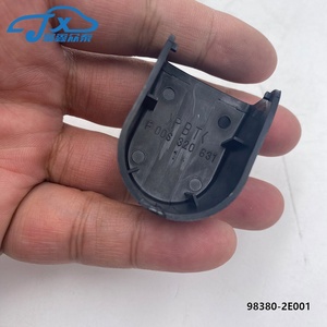 Copertura per Dado del Braccio Tergicristallo Anteriore 98380-2E001 per <span class=keywords><strong>Tucson</strong></span> 2005-2009 - Product Image 5