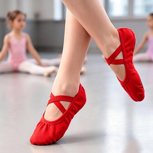 Chaussons de ballet souples pour enfants en toile à semelle fendue avec doublure en coton et semelle extérieure en PU, sangle croisée élastique pour l'entraînement de danse des filles - Product Image 5
