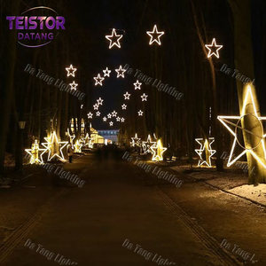 Guirlandes lumineuses LED en forme d'étoile de Noël pour décoration extérieure suspendue et présentoirs de Noël commerciaux - Product Image 3