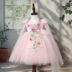 Abito da Principessa in Tulle Rosa per Bambine con Dettagli Floreali 3D e Farfalle, Vestito Formale per Feste, Personalizzabile, Vendita all'Ingrosso - Product Image 6