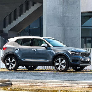 Voiture <span class=keywords><strong>hybride</strong></span> légère à succès, <span class=keywords><strong>Volvo</strong></span> <span class=keywords><strong>XC40</strong></span> B3 Smart Style Edition, 163 ch, SUV compact pour une utilisation urbaine en famille - Product Image 5