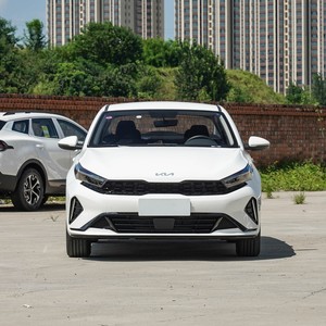 Meilleures ventes 2014 2015 2017 Kia K3 Berline de luxe 5 places, <span class=keywords><strong>voiture</strong></span> neuve à essence, automatique légère, véhicule d'<span class=keywords><strong>occasion</strong></span> - Product Image 2