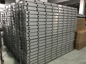 Design personalizzato buon prezzo facile montaggio scaletta multiuso semilavorato profilo laterale in alluminio - Product Image 3