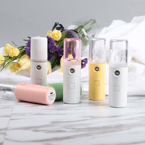 Precio de fábrica Portable Nano Sprayer <span class=keywords><strong>Mister</strong></span> Mini Face Mist Handy Sprayer Cool Facial Steamer Máquina de belleza - Product Image 4