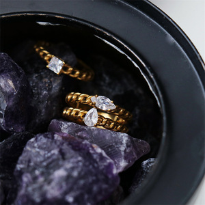 Hợp Thời Trang Không Thấm Nước Thép Không Gỉ Trang Sức 18K Vàng Mạ Zircon Vòng Làm xỉn Quà Tặng Miễn Phí - Product Image 2