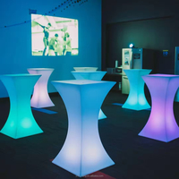 Table de bar à LED 16 couleurs Table lumineuse imperméable à l'eau Mobilier d'extérieur pour événements Fête Location Énergie solaire Led Bar Table de cocktail