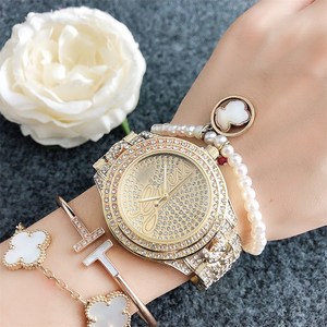 Montre-bracelet à quartz moissanite avec diamant complet pour dames avec cadran trémolo en alliage - Product Image 3