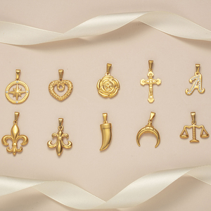 Joyería <span class=keywords><strong>Bicicleta</strong></span> Encantos Baloncesto Estrella Zapatos Patinaje sobre ruedas Zapatos Colgante Joyería de acero inoxidable - Product Image 5