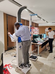 Bán Hàng Tự Động Cơ Thể Quy Mô Đồng Xu Hoạt Động Bmi Máy Chiều Cao Trọng Lượng Bp Cân Bằng Không Dây Trọng Lượng Máy - Product Image 5