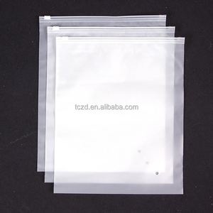Sac en plastique transparent auto-adhésif avec fermeture éclair personnalisée, emballage avec fermeture éclair givrée, sac à fermeture éclair avec fermeture éclair givrée - Product Image 4