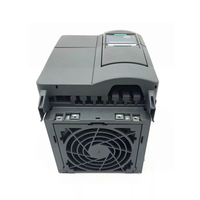 MICROMASTER 440 Filtro Trifásico 380-480 V +10/-10% 47-63 Hz Torque Constante 5.5 kW 6SE6440-2UD25-5CA1