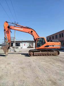 รถขุดตีนตะขาบ Doosan DH300LC DX300 มือสอง ขนาด 30 ตัน พร้อมหัวเจาะแบบ Quick Coupler ปั๊มไฮดรอลิก KYB เครื่องยนต์ Doosan ได้รับการรับรองมาตรฐาน CE - Product Image 5