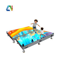 Panneaux de piste de danse interactifs d'imperméabilisation haut de gamme P3.91 affichage d'écran Led polychrome pour salle de LED immersive 3D