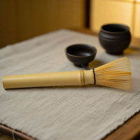 Fouet à matcha en bambou naturel à long manche avec support en bambou, ensemble Chasen pour tasses profondes, mugs, café, salon de thé, vente en gros
