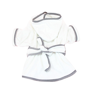 Albornoz de vacaciones para <span class=keywords><strong>mascotas</strong></span> de invierno sólido de poliéster blanco, pijamas cálidos informales absorbentes para gatos y perros, ropa para el hogar para <span class=keywords><strong>mascotas</strong></span>, venta al por mayor - Product Image 5