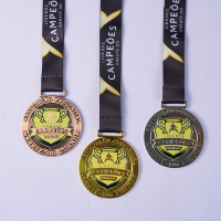 Medalla Deportiva de Metal con Logotipo Personalizado en Forma de Copa de Fútbol 2026, Medalla de Oro 3D en Blanco para Maratón y Fútbol, Venta al Por Mayor
