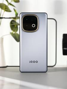 Nuovo Smartphone 5G 2025 VIVO IQOO Z10 Turbo+ Plus con Display AMOLED da 6,78" 1.5K 144Hz, Dimensity 9400+, Android 15, Batteria da 8000mAh - Product Image 4