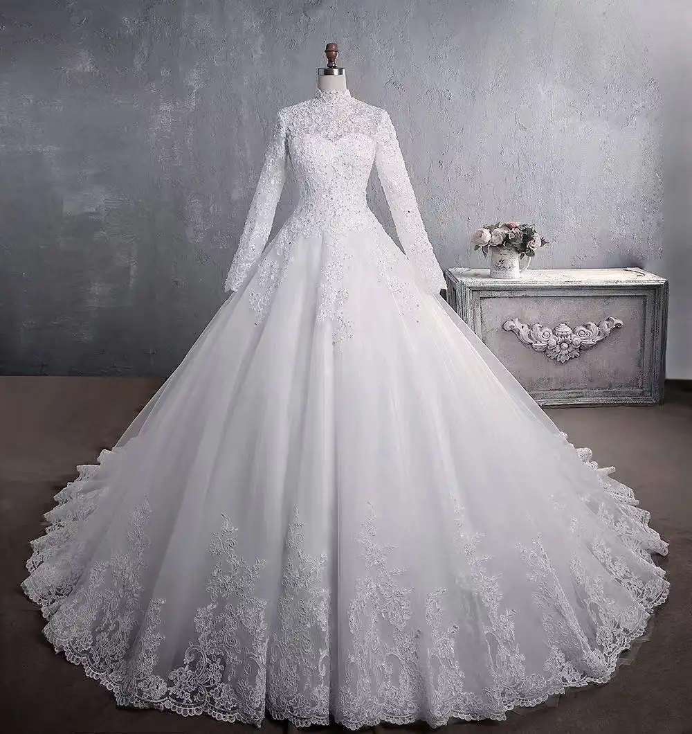 2020 newest style stand collar Muslim women wedding dress plus size lady bridal gown with tailing