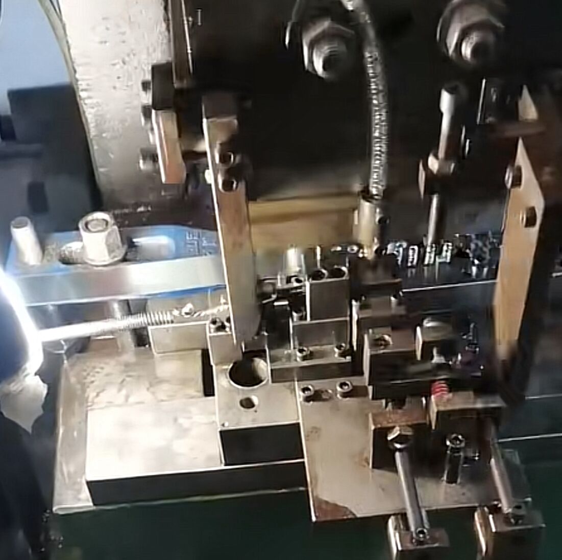 disc phone making machine