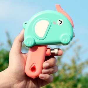 Ensemble de jouets de plage en plastique pour enfants, design animaux mignons, jouet d'extérieur estival pour bébés garçons et filles - Product Image 6