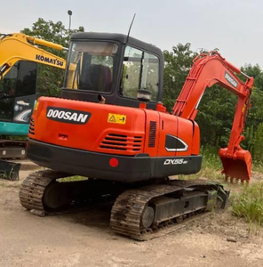 Excavatrice sur chenilles hydraulique Doosan DX55 de 5 tonnes, 95% neuve, avec moteur, pompe, boîte de vitesses et PLC d'origine coréenne, mini-pelle d'occasion à vendre - Product Image 6
