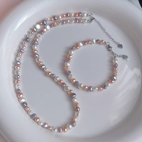 Collier de perles d'eau douce en forme d'alien, blanc pâle et violet, avec chaîne de collier et collier dopamine améliorant l'humeur