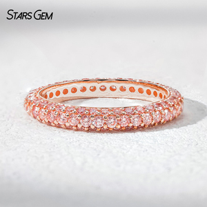 แหวนแต่งงานเพชรทรงกลมสีชมพูเจียระไนแบบบริลเลียนท์ 10K ทองคำแท้จาก Starsgem ประดับเพชรเลี้ยงในห้องปฏิบัติการ เหมาะสำหรับเป็นของขวัญ - Product Image 2