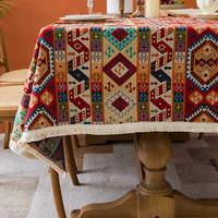 Nappe géométrique tribale vintage, couverture de table à franges de style aztèque lumineux pour la décoration de table intérieure