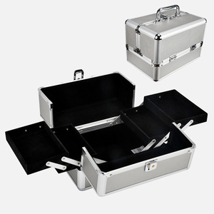 Maletín <span class=keywords><strong>de</strong></span> Maquillaje <span class=keywords><strong>de</strong></span> Aluminio con Múltiples Compartimentos, Estuche <span class=keywords><strong>de</strong></span> Almacenamiento <span class=keywords><strong>de</strong></span> Cosméticos Profesional para Viajes, Caja <span class=keywords><strong>de</strong></span> Maquillaje para Mujeres - Product Image 1