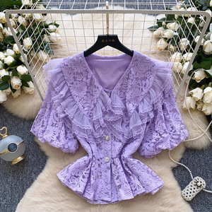 Chemisier à col Peter Pan en dentelle et manches bouffantes pour femme, avec ourlet à volants, tendance - Product Image 5