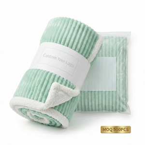 Manta de Franela con Textura Acanalada Jacquard 3D |   Ropa de Cama de Hotel con Patrón en Relieve, Diseño Sofisticado |   Colores Personalizados al por Mayor - Product Image 4