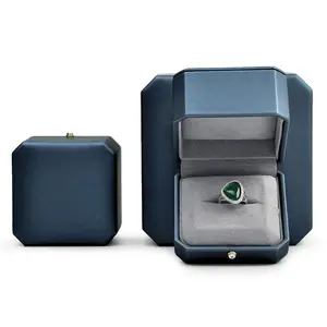 Guorui toptan özel Logo yeni tasarım lüks deri mavi mikrofiber bilezik hediye kolye küpe yüzük takı ambalaj kutusu